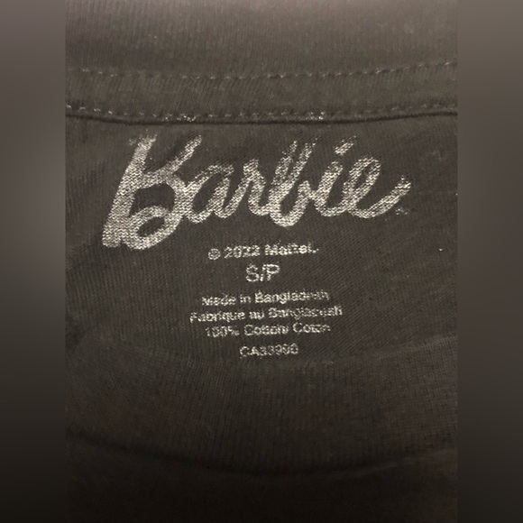 Bubble gum Barbie graphic Tee - Picture 4 of 4